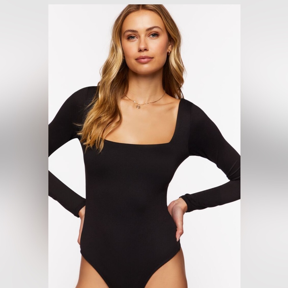 🌸NEW Open Back Bodysuit - Picture 3 of 7
